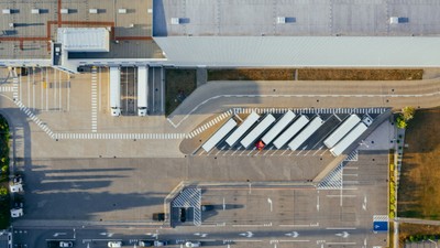 Pourquoi AIDA est parfaite pour le secteur du transport et de la logistique : déverrouiller l'efficacité et l'évolutivité